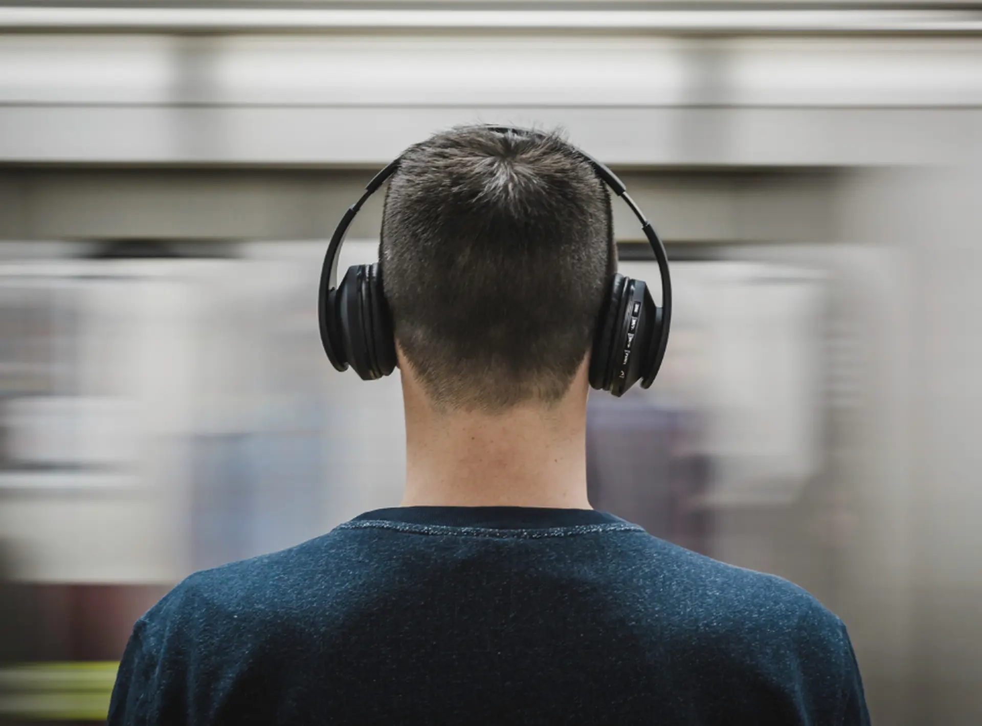 Are Noise-Cancelling Headphones a Silent Threat to Your Brain? image